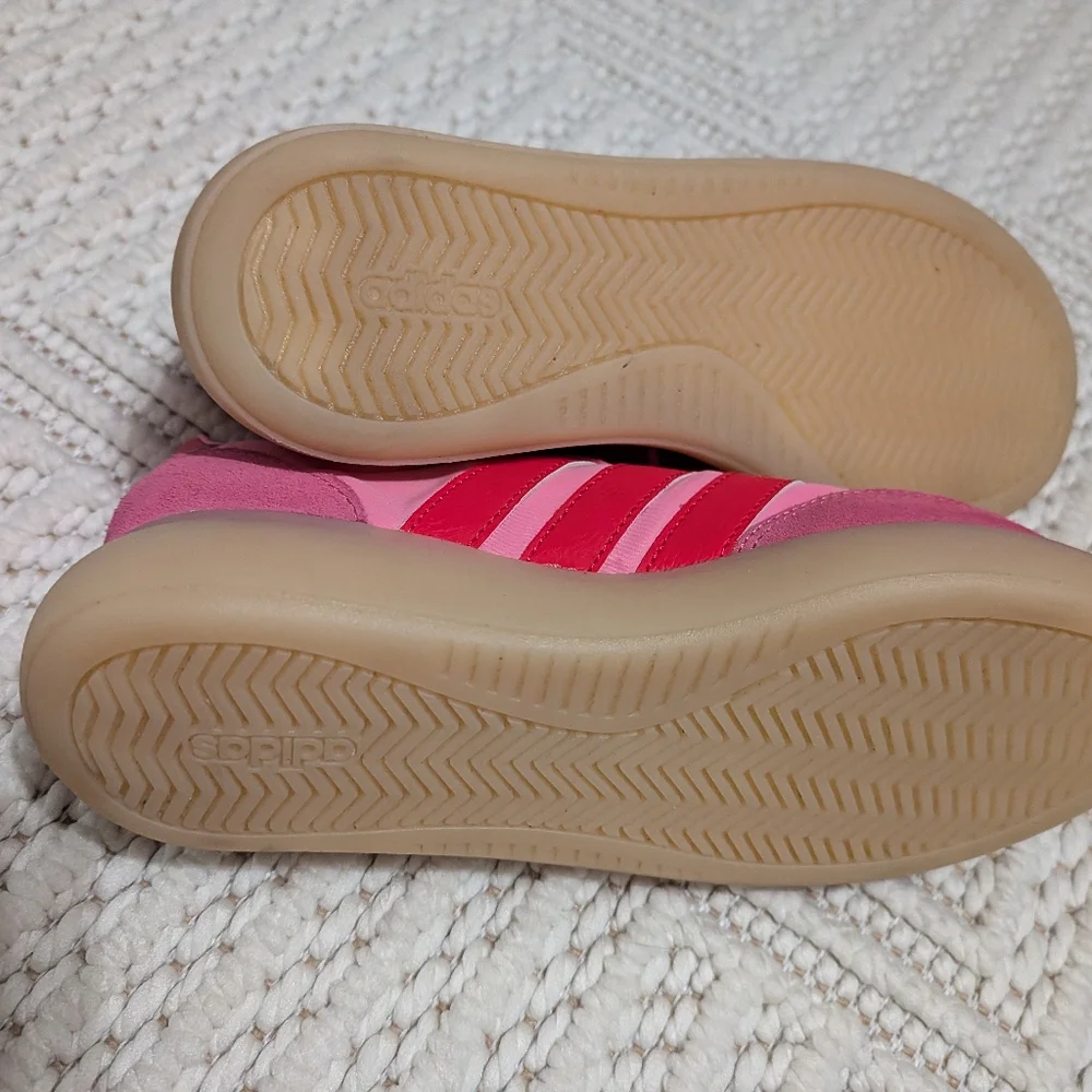 Adidas Women's Barreda Decode - Picture 6 of 8